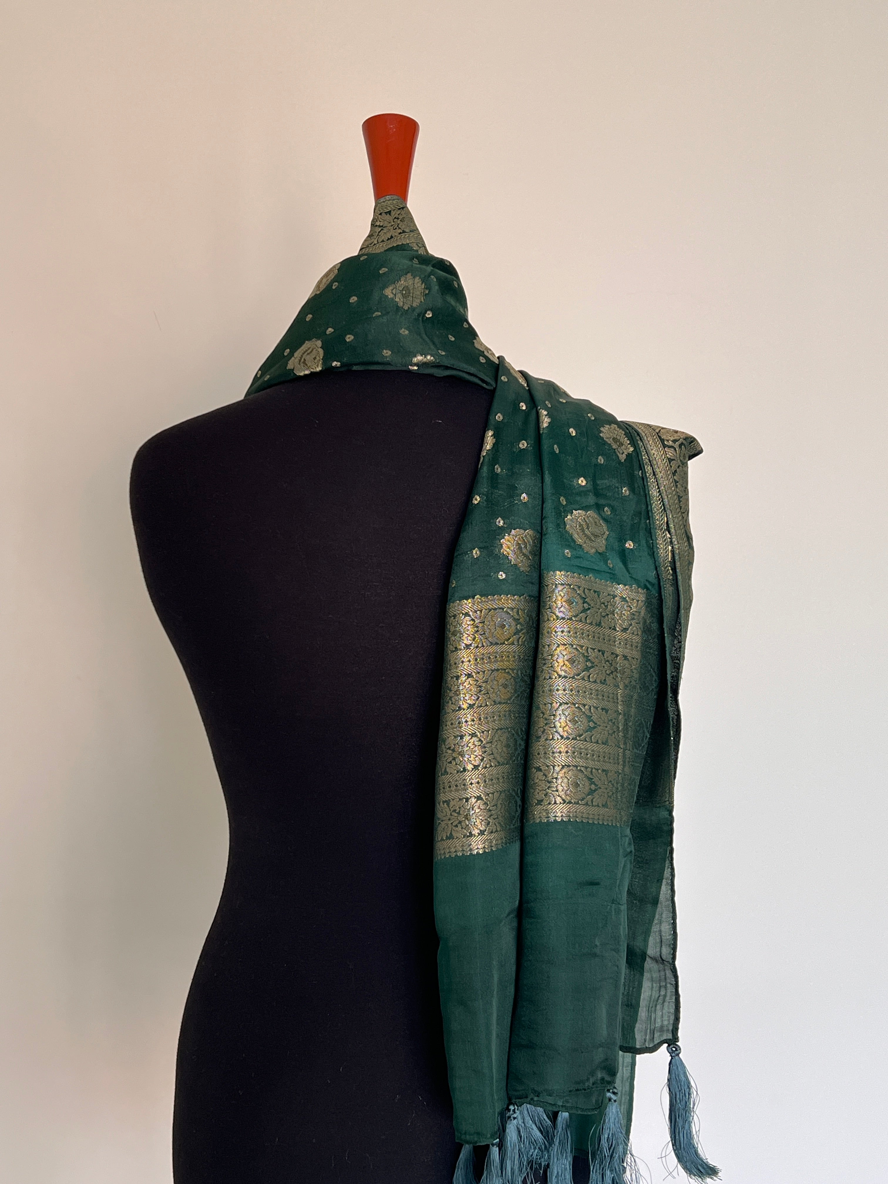 Hara Banarsi Duppatta