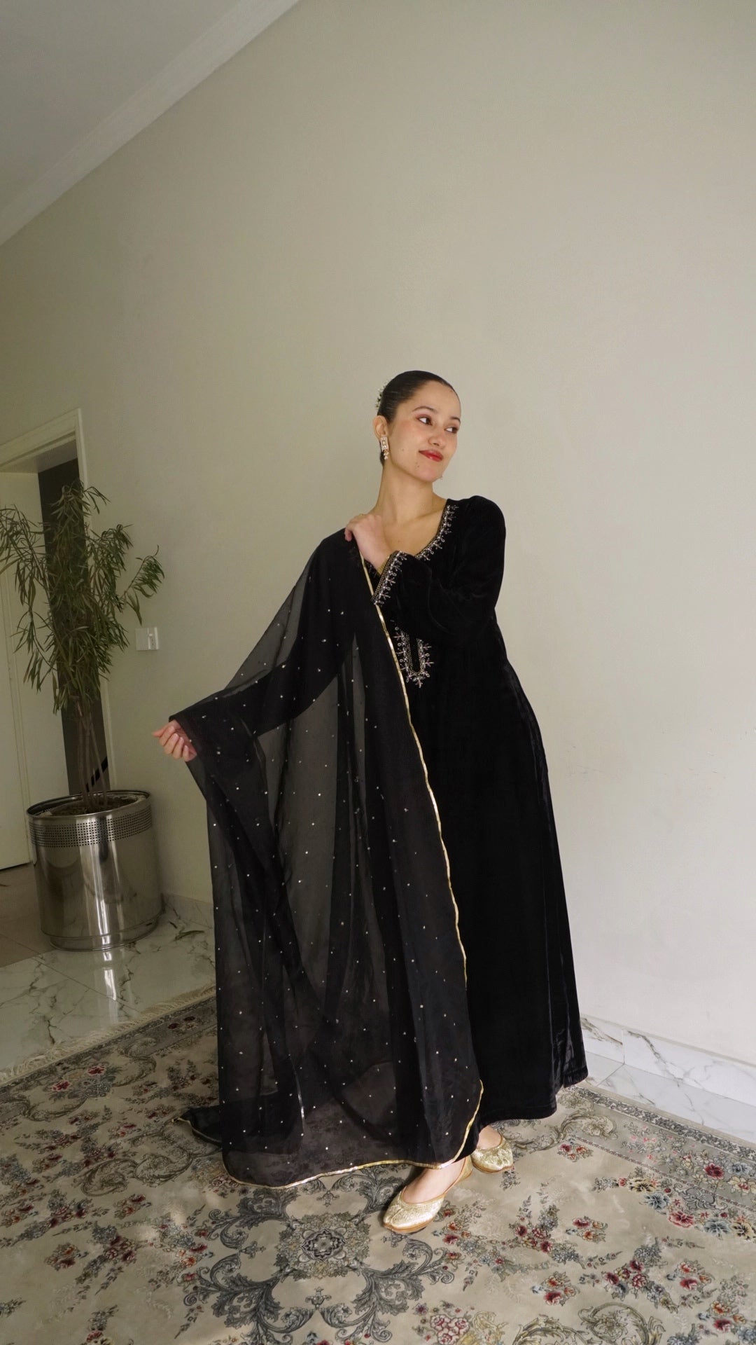 Jannat Velvet 3 Pcs Set